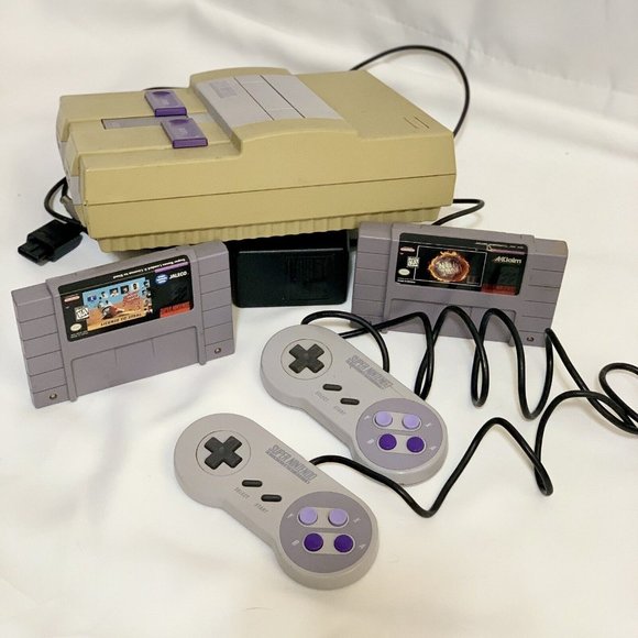 Nintendo SNES Console Controllers Cords 2 Sports Games For Parts Or Repair Only - Picture 8 of 12